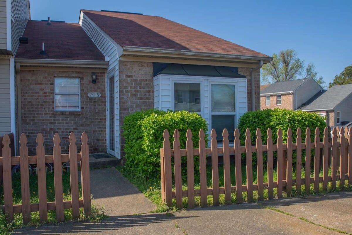 Sojourn 2 Bedroom Townhouse In Virginia Beach Exterior foto